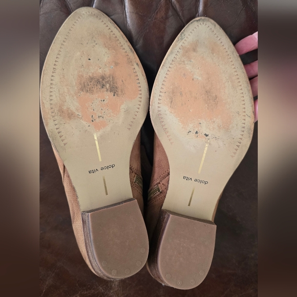 Dolce Vita EUC Sierra Leather Ankle Booties in Teak Nubuck Size 5 - Picture 8 of 10